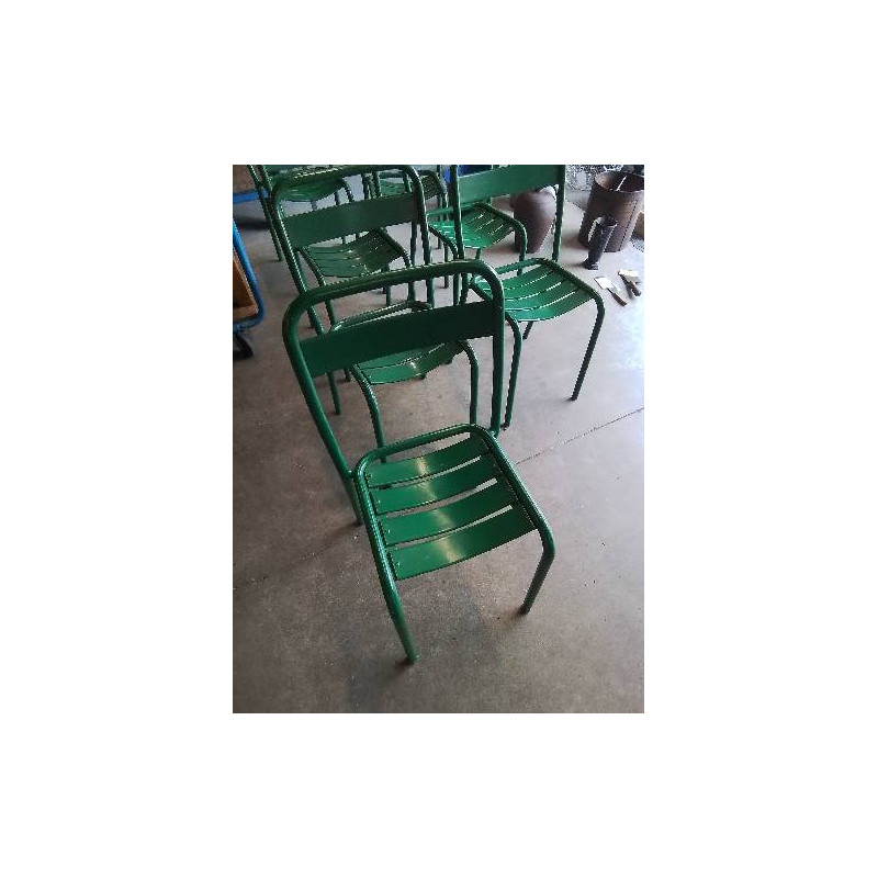 CHAISE DE JARDIN METAL PEINT VERT