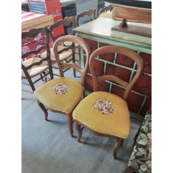 PAIRE DE CHAISES ASSISE...