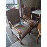 FAUTEUIL LOUIS XIV  ASSISE ET DOSSIER  TISSU TAUPE