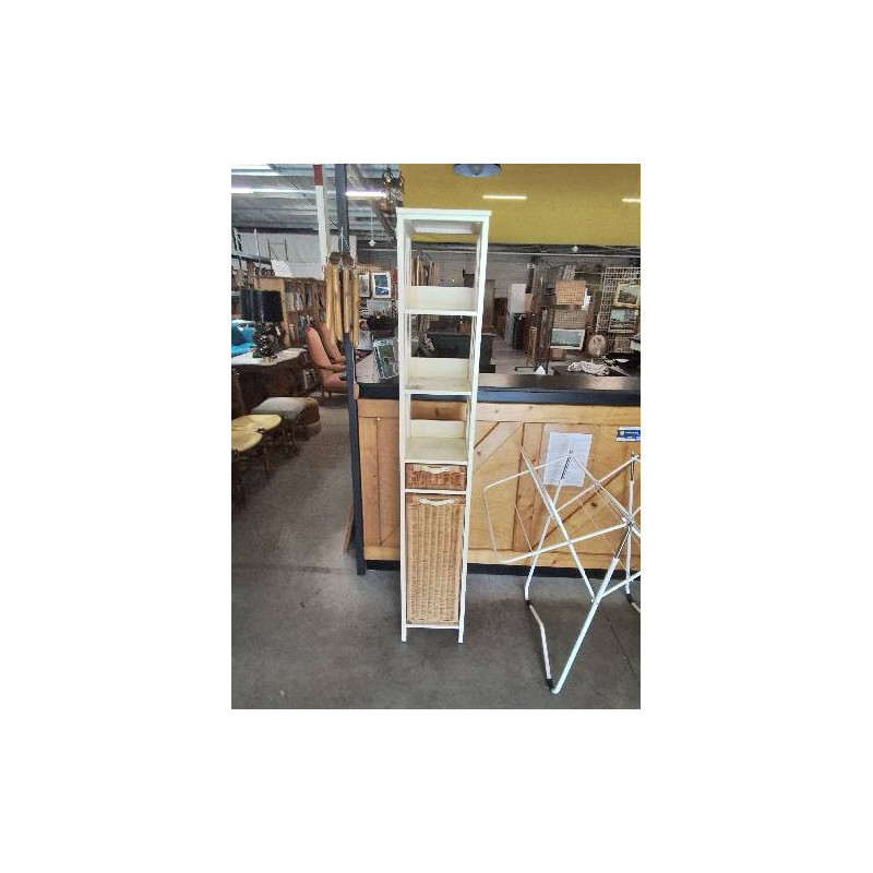 COLONNE DE SALLE DE BAIN BOIS ECRU 3 NICHES 1 TIROIR ET 1 PORTE VANNERIE EN L\'ÉTAT 