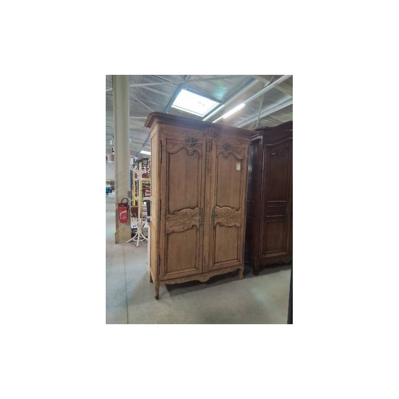 ARMOIRE DE MARIAGE CAUCHOISE BOIS NATUREL SCULPTÉ AU PANIER  226X148X55CM