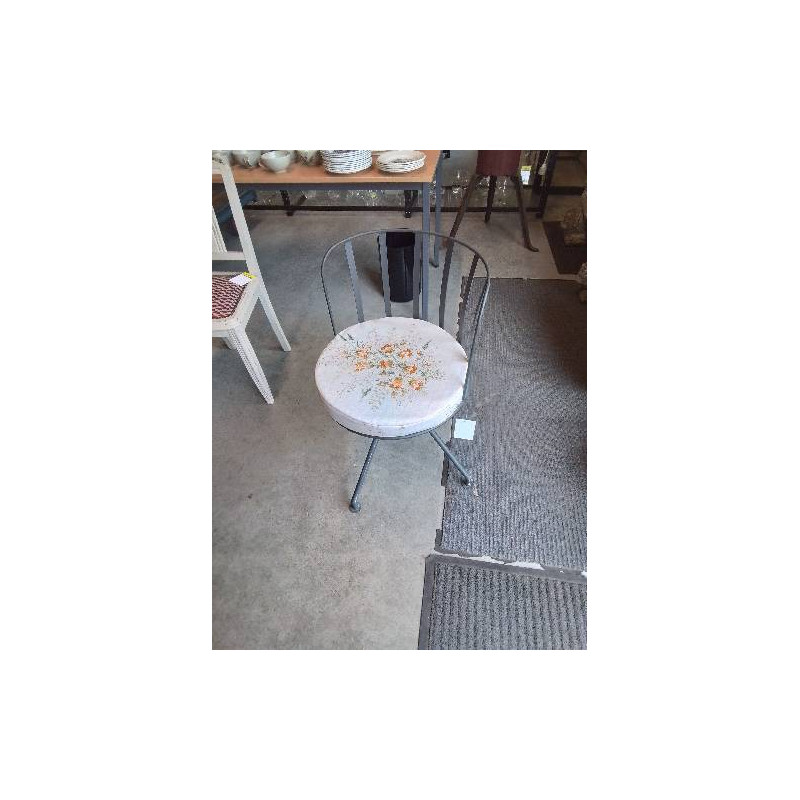 FAUTEUIL PIVOTANT PIÈTEMENT MÉTAL GRIS ASSISE TISSU ECRU AUX FLEURS 