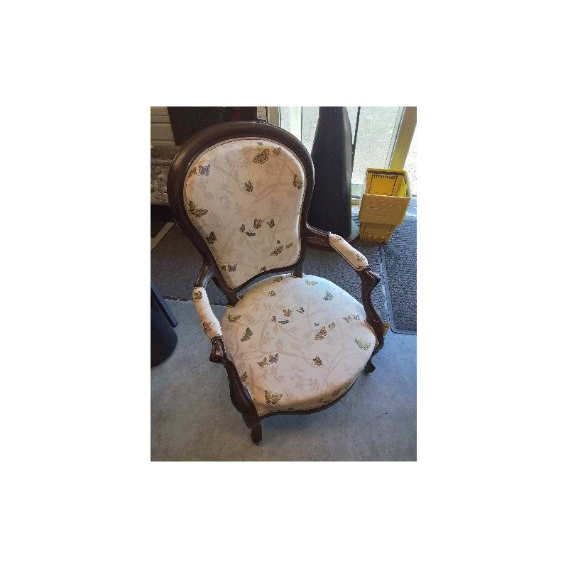 FAUTEUIL BOIS ASSISE ET DOSSIER CAPITONNÉ TISSU AUX PAPILLONS NAPOLÉON III 