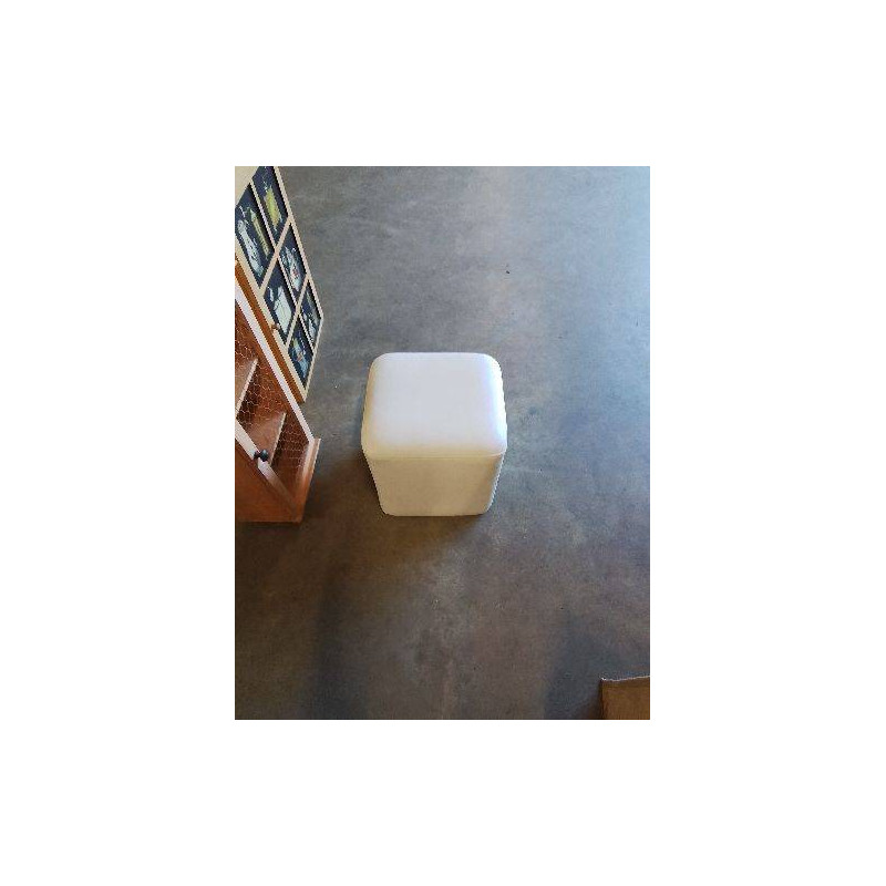 POUF PU BLANC 