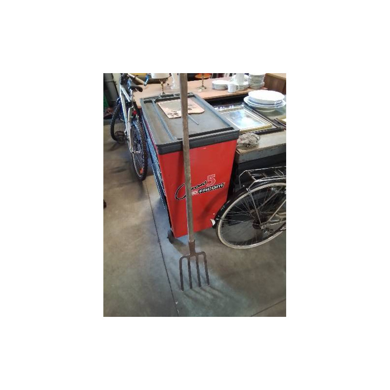 FOURCHE 4 DENTS 