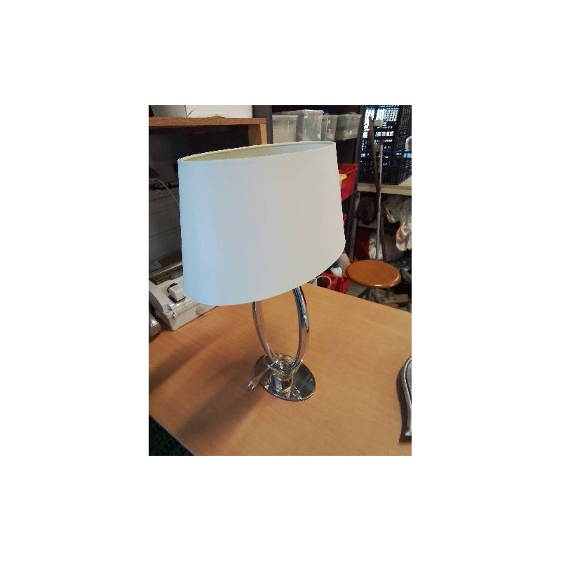 LAMPE PIED OVALE MÉTAL CHROMÉ AJ ECRU