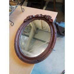 MIROIR OVALE BOIS SCULPTÉ...