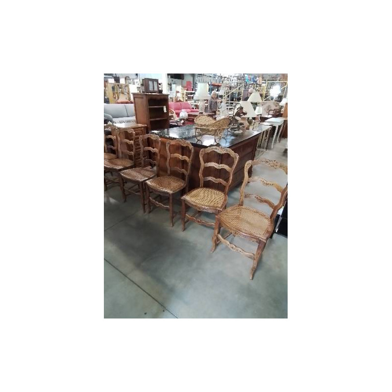 4 CHAISES BOIS CLAIR SCULPTE  ASSISE CANNÉE DOSSIER CHANTOURNÉ STYLE RÉGENCE COQUILLE 