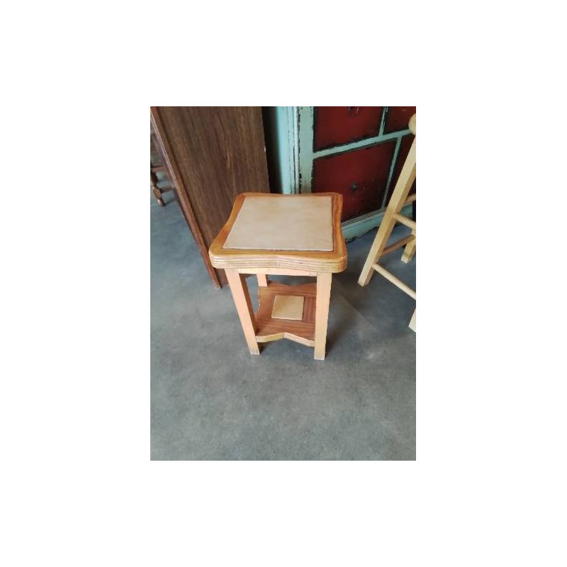PORTE PLANTE BOIS CLAIR CARRELÉ 2 NIVEAUX 