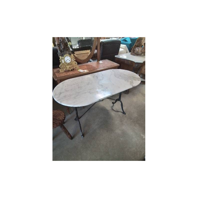 TABLE OVALE BISTROT PIÈTEMENT FONTE PLATEAU MARBRE BLANC EN L\'ÉTAT 