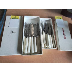 24 COUTEAUX ACIER INOX...