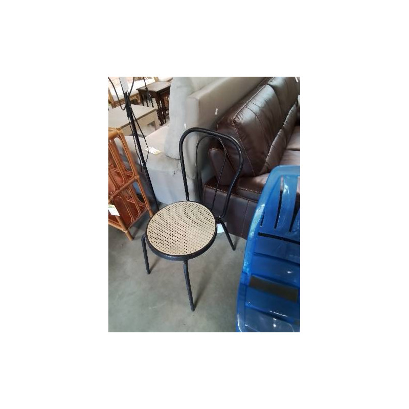 CHAISE BISTROT MÉTAL NOIR CINTRÉ ASSISE CANNÉE 