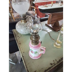 LAMPE A PÉTROLE CÉRAMIQUE...