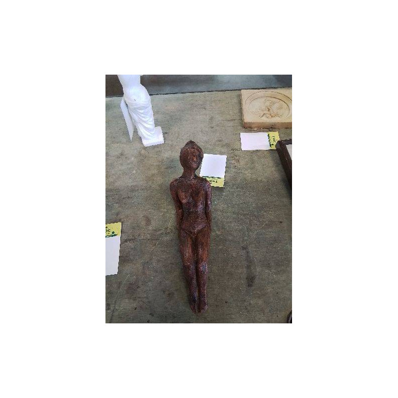 SCULPTURE TERRE CUITE NU ALLONGE 28 CM