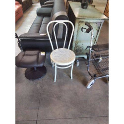 CHAISE BISTROT PIÈTEMENT...
