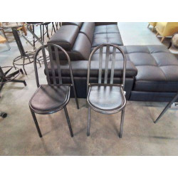 PAIRE DE CHAISES  MODELE...