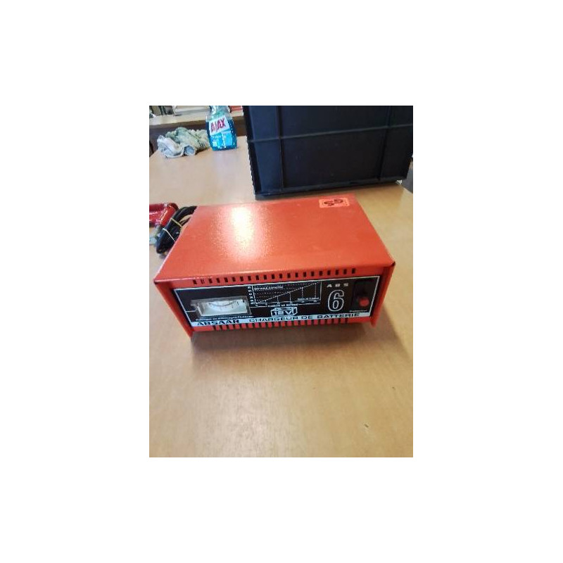 CHARGEUR DE BATTERIE ABSAAR  106/D2 12V