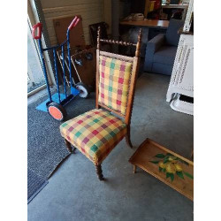CHAISE BASSE BOIS TORSADÉ...