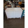 COMMODE A RESSAUT STYLE LOUIS XV 3 TIROIRS BOIS PEINT BLANC