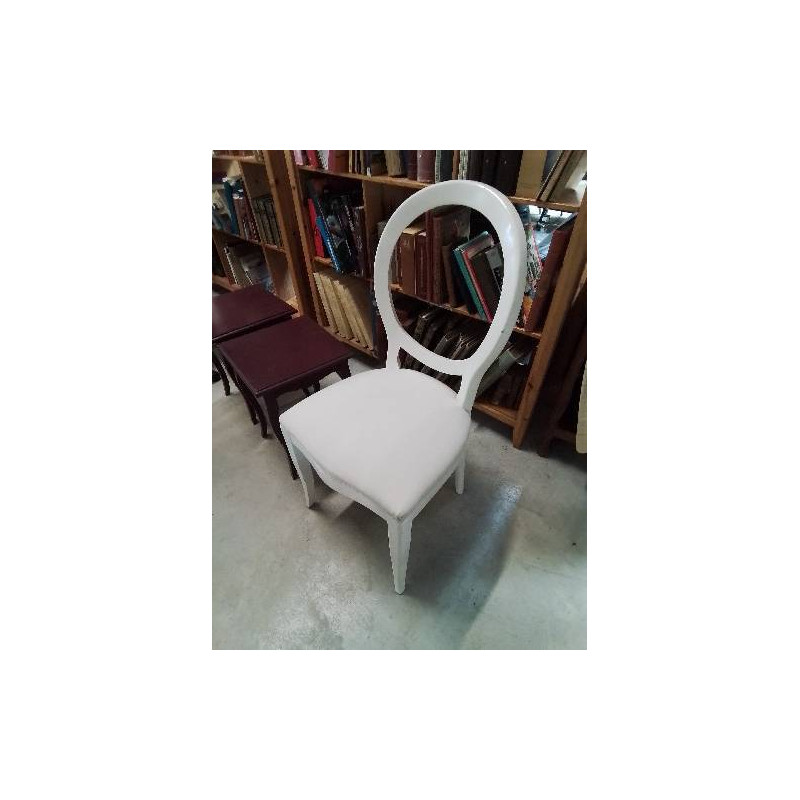 CHAISE BOIS BLANC DOSSIER MÉDAILLON ASSISE CAPITONNÉ TISSU ÉCRU 