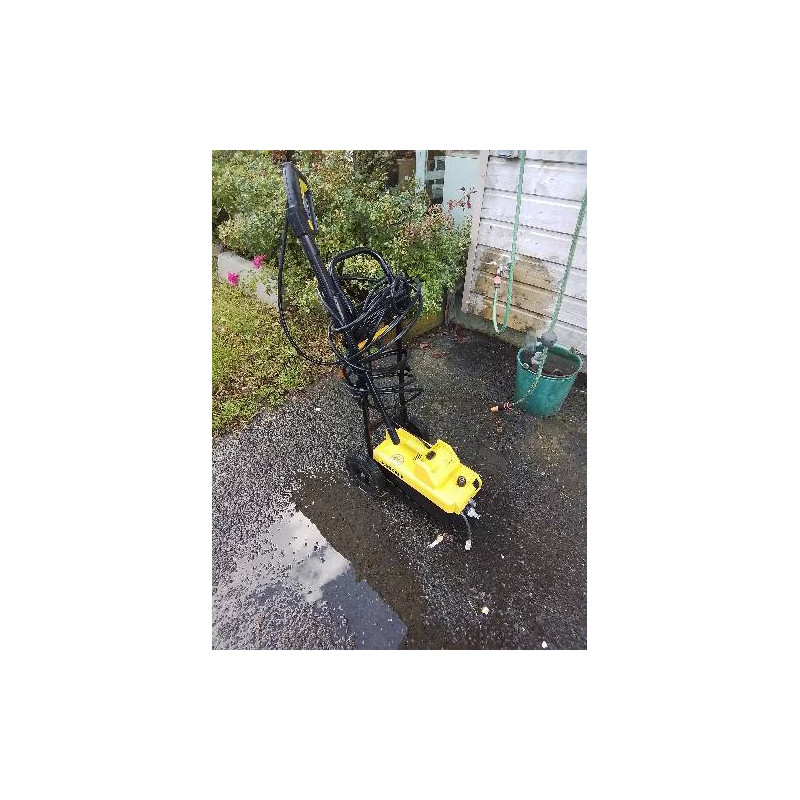 NETTOYEUR HAUTE PRESSION KARCHER 120 BAR 1 LANCE