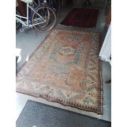 TAPIS LAINE FAIT MAIN ROSE...
