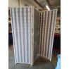 PARAVENT 3 FEUILLES BOIS PEINT ECRU ET TISSU ECRU TAUPE A RAYURES 
