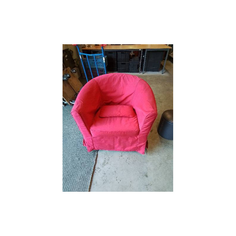 FAUTEUIL CLUB TISSU ROUGE PIEDS BOIS CLAIR IKEA TULLSTA