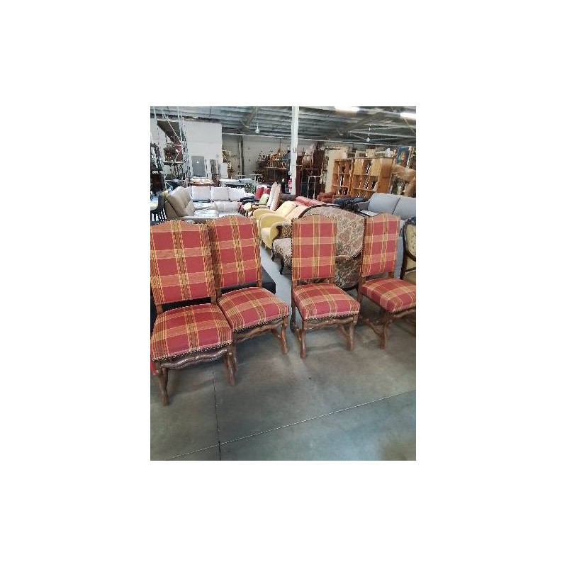 4 CHAISES STYLE LOUIS XIV BOIS ASSISE ET DOSSIER CAPITONNÉ TISSU ROUGE ET JAUNE