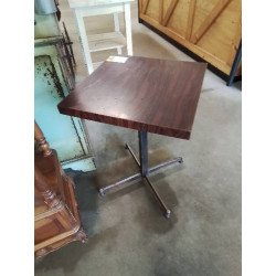 TABLE CARRÉ BISTROT...