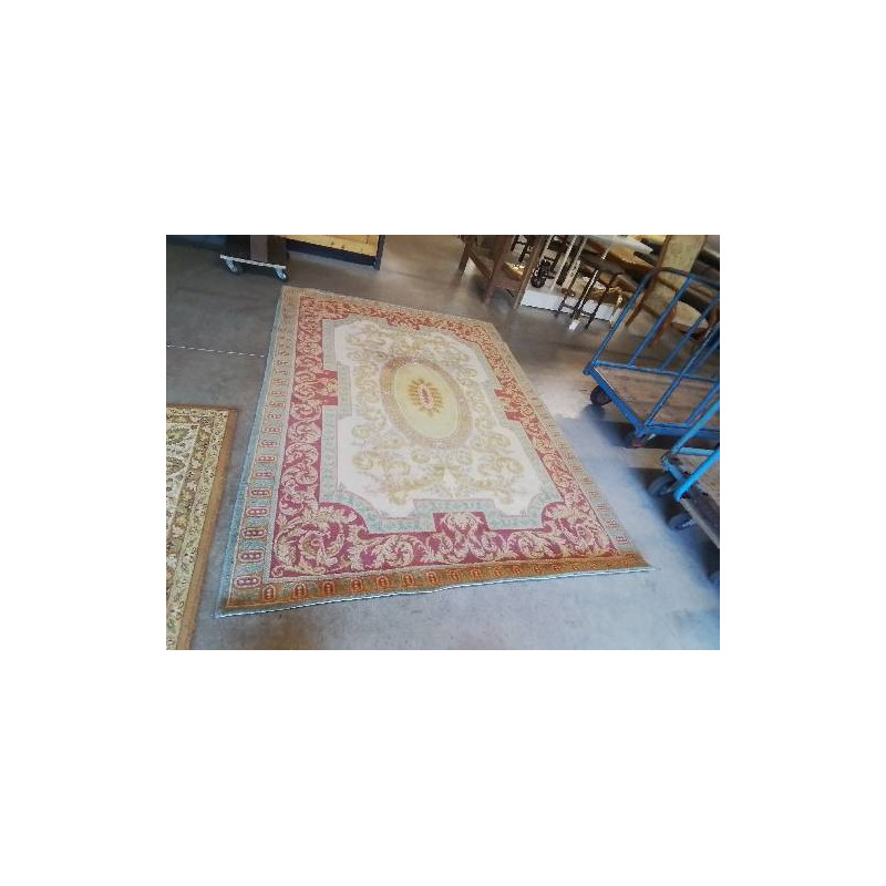 TAPIS LAINE ROUGE VERT OCRE AU MÉDAILLON 167X237