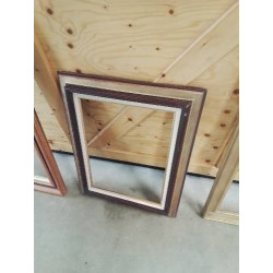 ENCADREMENT BOIS MOULURÉ...