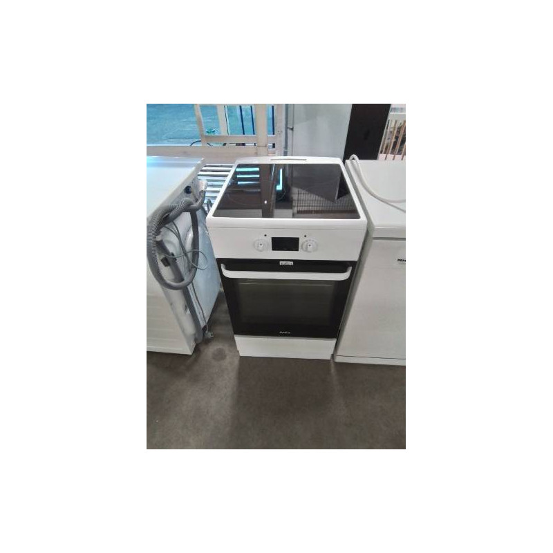 CUISINIÈRE A INDUCTION 4 FEUX AMICA  ACI605B FOUR CATALYSE MULTIFONCTION CHALEUR TOURNANTE 