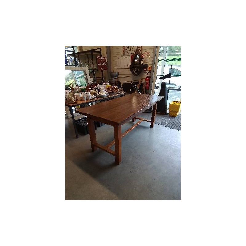 TABLE RECTANGULAIRE A ENTRETOISE 174X79,5X76CM