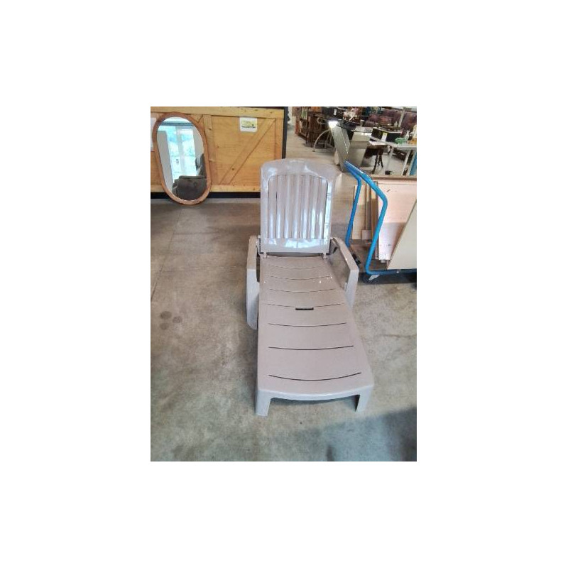 BAIN DE SOLEIL PLIANT RÉSINE TAUPE GROSFILLEX