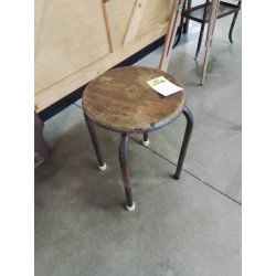 TABOURET ROND PIÈTEMENT...