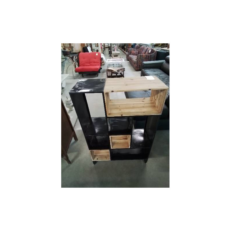 BIBLIOTHÈQUE METAL NOIR ET BOIS CLAIR 8 NICHES 