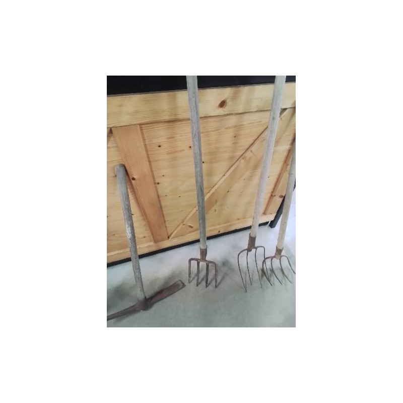 FOURCHE A BECHER ACIER FORGÉ 4 DENTS