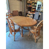 ENSEMBLE TABLE RONDE ROTIN ET VANNERIE PLATEAU BOIS 110X78CM 1RAL48CM AVEC 4 CHAISES ASSISE CAPITONN