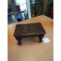 REPOSE PIEDS RECTANGULAIRE...