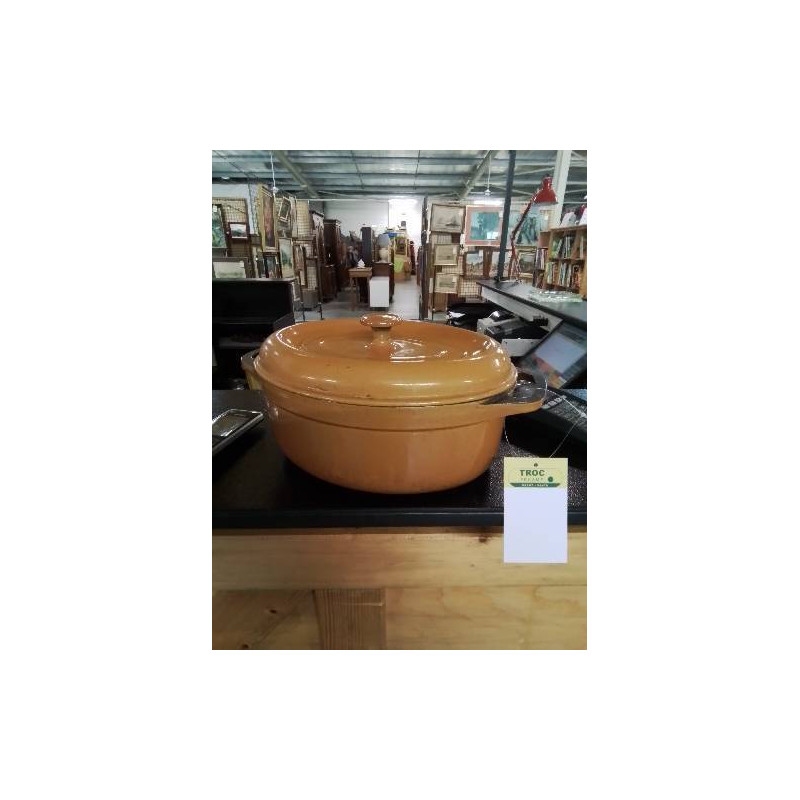 COCOTTE OVALE FONTE ÉMAILLÉE OCRE