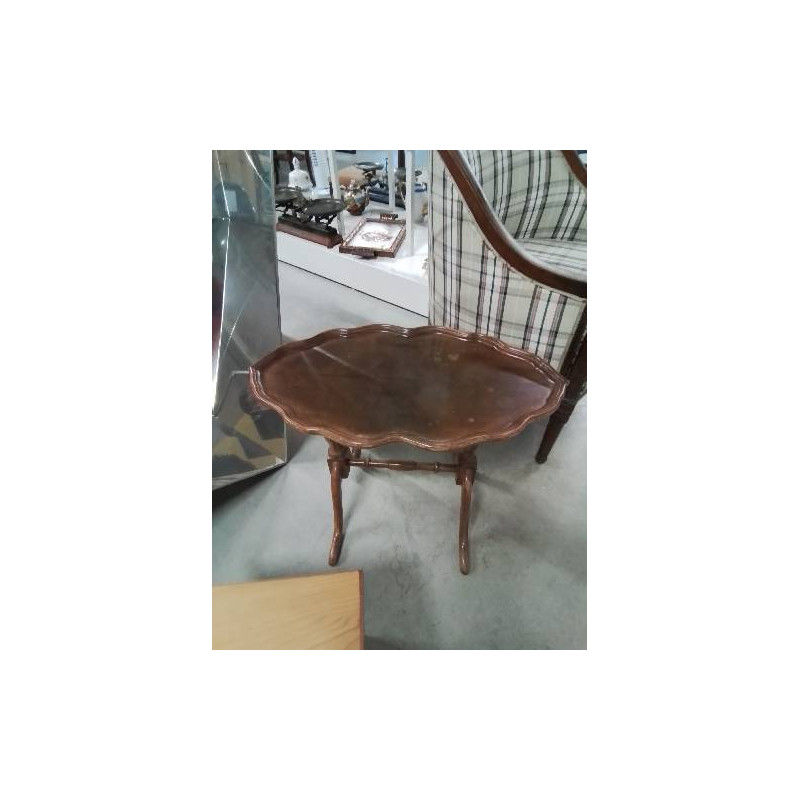 TABLE BASSE CHANTOURNÉ OVALE A ENTRETOISE 