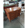 COMMODE A RESSAUT BOIS CLAIR PIEDS GALBES STYLE LOUIS XV 