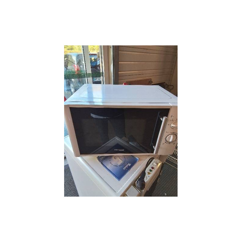 MICRO-ONDES SEVERIN  ELEKTROGERATE GMBH