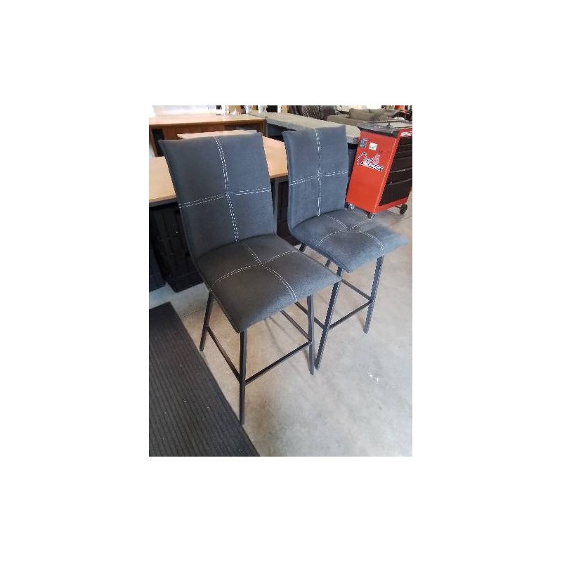 PAIRE DE TABOURETS DE BAR PIÈTEMENT MÉTAL GRIS ASSISE TISSU GRIS