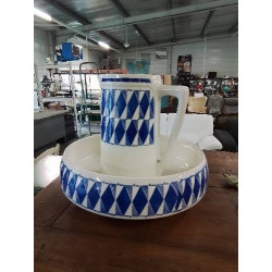 NÉCESSAIRE DE TOILETTE 2...