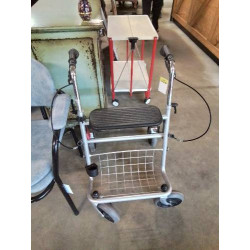 DEHAMBULATEUR PLIANT 4...