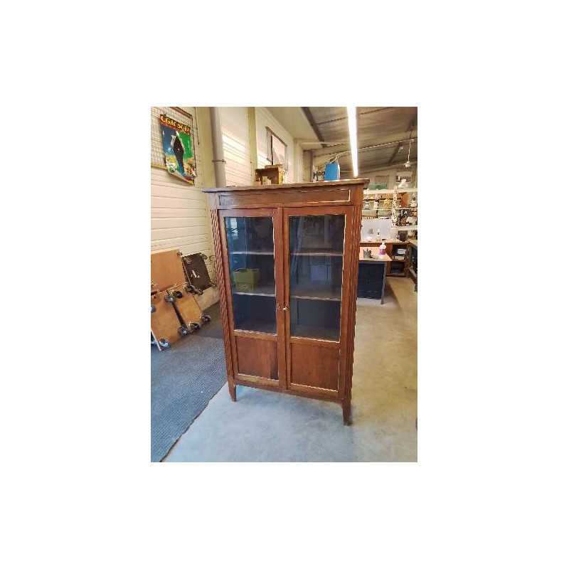 BIBLIOTHÈQUE MOULUREE 2 PORTES VITRÉES STYLE DIRECTOIRE 