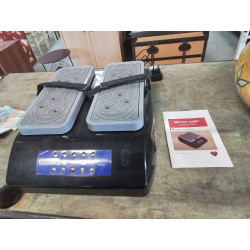 EXERCISEUR DE JAMBES...