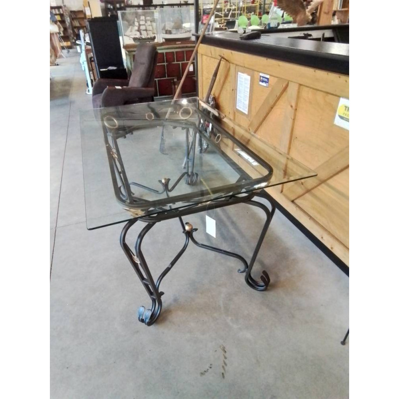 TABLE RECTANGULAIRE MÉTAL NOIR ET DORÉ DESSUS PLATEAU VERRE ET 4 CHAISES